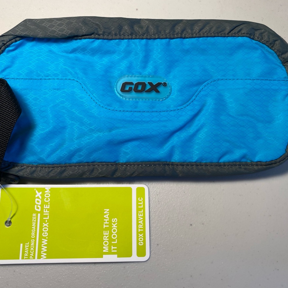 GOX Travel Toiletry Bag/Dopp Kit/Cosmetics Bag/Travel Organizer Ultra-Light NWT